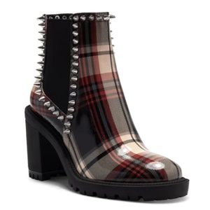 NEW Jessica Simpson Demmie Plaid Patent Stud Chunky Lug Sole Chelsea Booties
